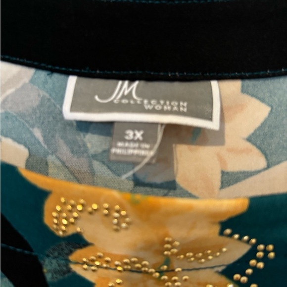 NWOT JM Collection Floral Knit Top with Silver and Gold Mini Studs - Picture 8 of 8